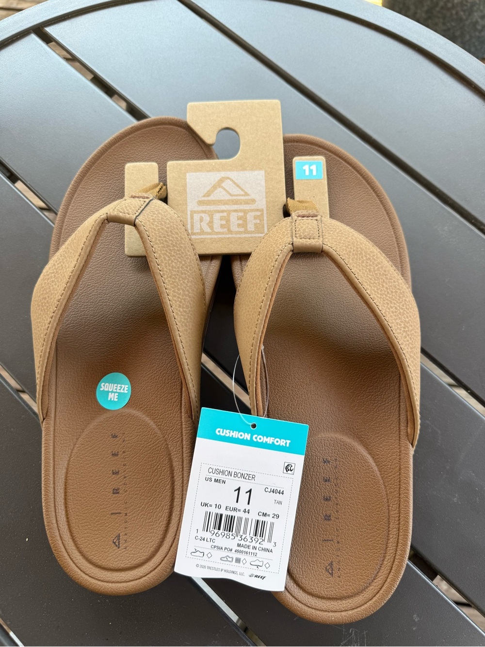 Reef Men's Cushion Bonzer Flip Flops - Tan